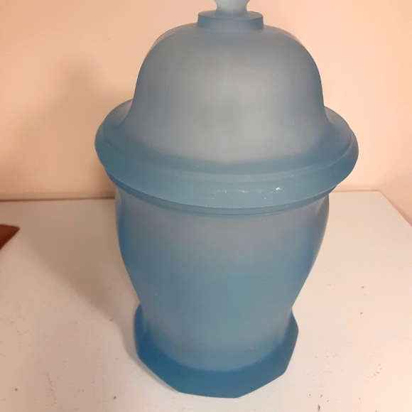 Accents Vintage Indiana Glass Blue Frosted Apothecary Jar Poshmark